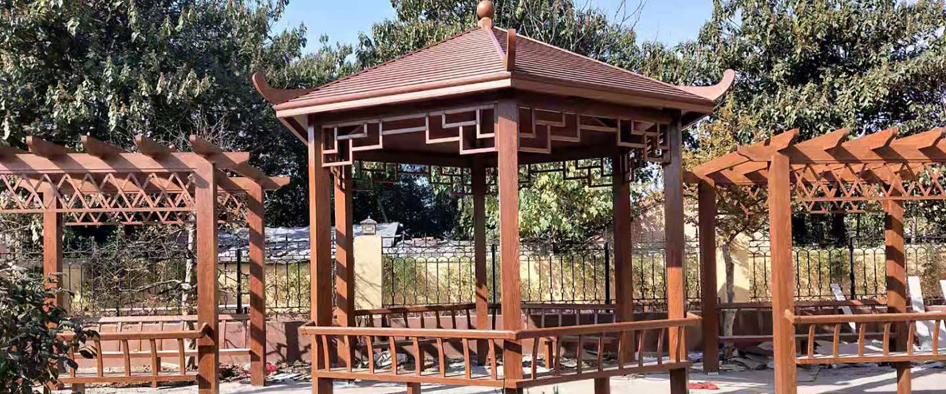 临朐正福门业有限公司